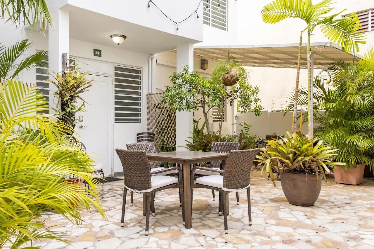 Lagoon Park Apartments San Juan