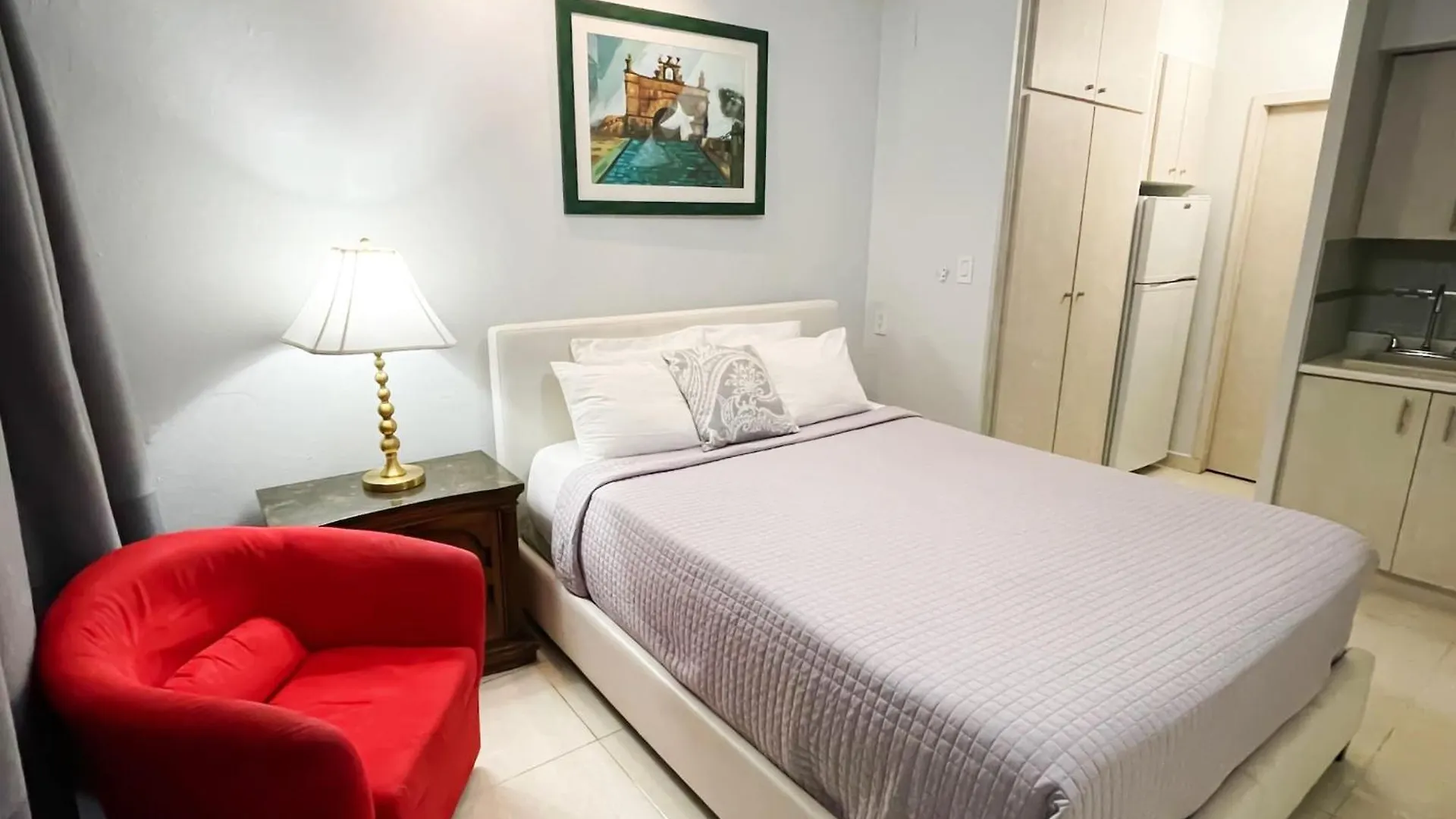 Lagoon Park Apartments San Juan