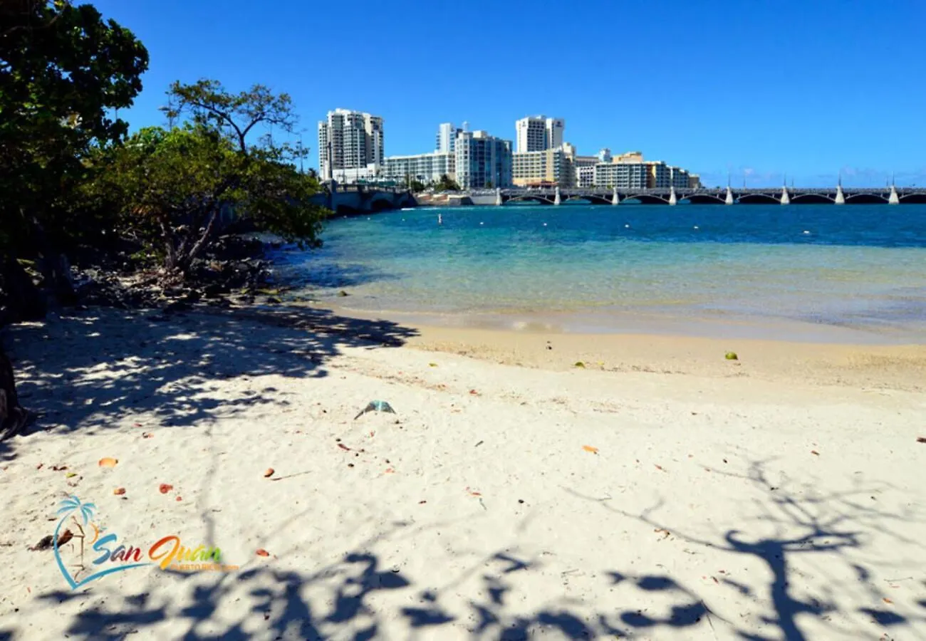 Lagoon Park Apartments San Juan