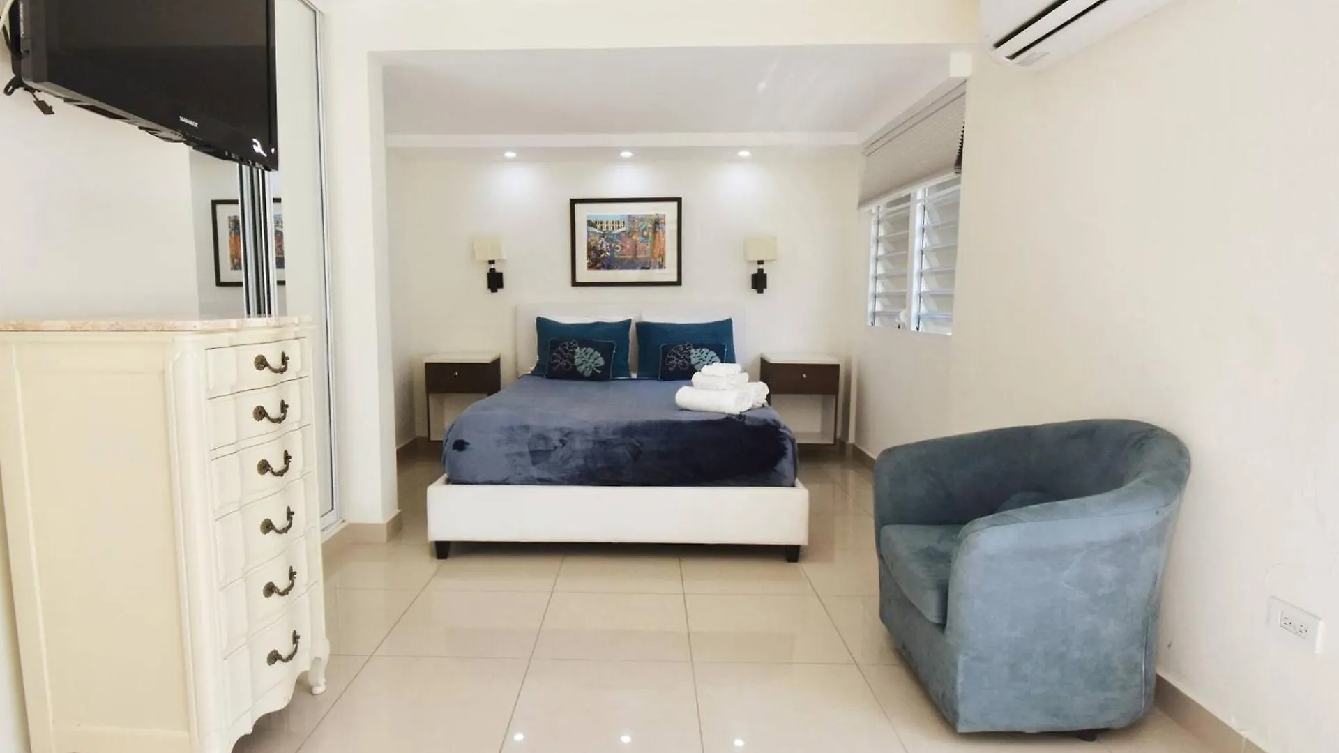 Lagoon Park Apartments San Juan